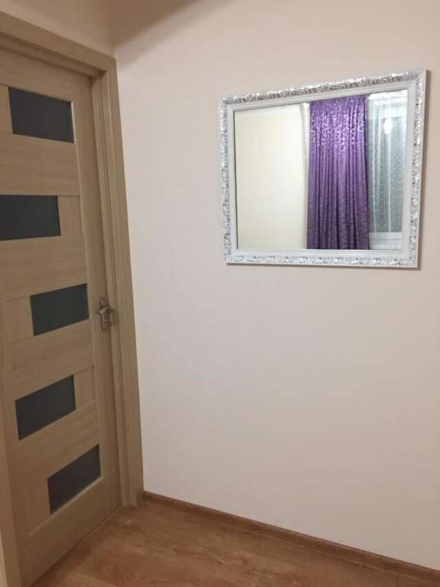 Апартаменты Dām in chirie un apartment cu o camerā cu euro reparatie, la oameni curati si linistiti, in apartment este tot de ce este nevoie...(POFTITI) Кишинёв-21